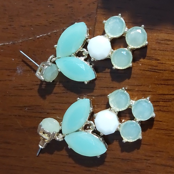 Mint Green and Chartreuse Green Linear Drop Chandelier Earrings - Picture 1 of 3